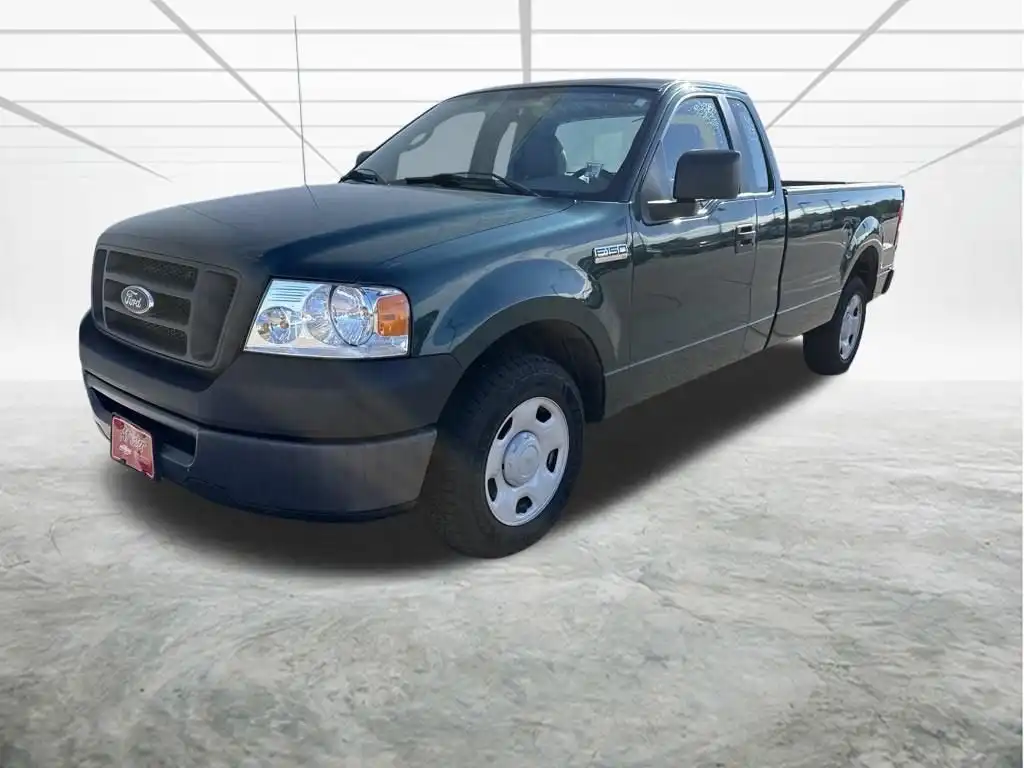 2007 Ford F-150 XL Regular Cab 126-in Styleside's photo