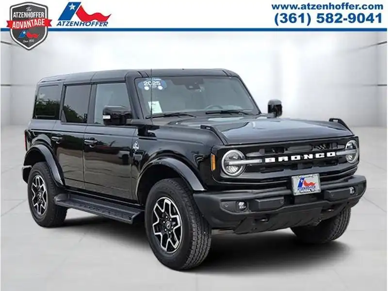 2025 Ford Bronco Outer Banks 4x4's photo