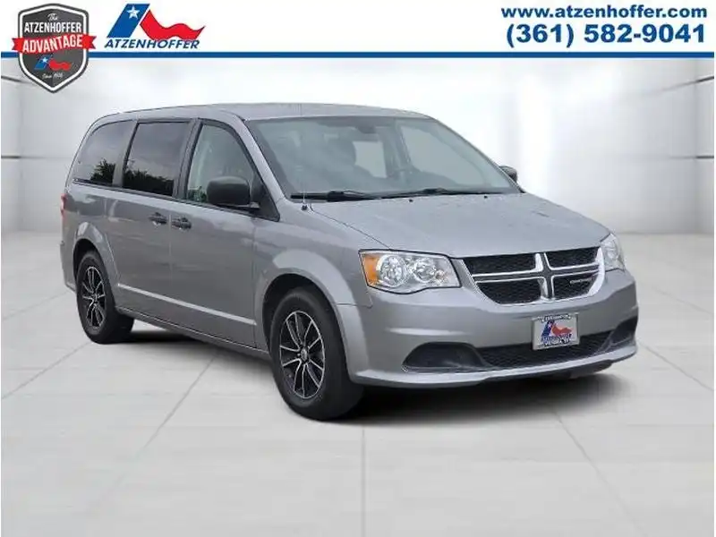2019 Dodge Grand Caravan SE's photo
