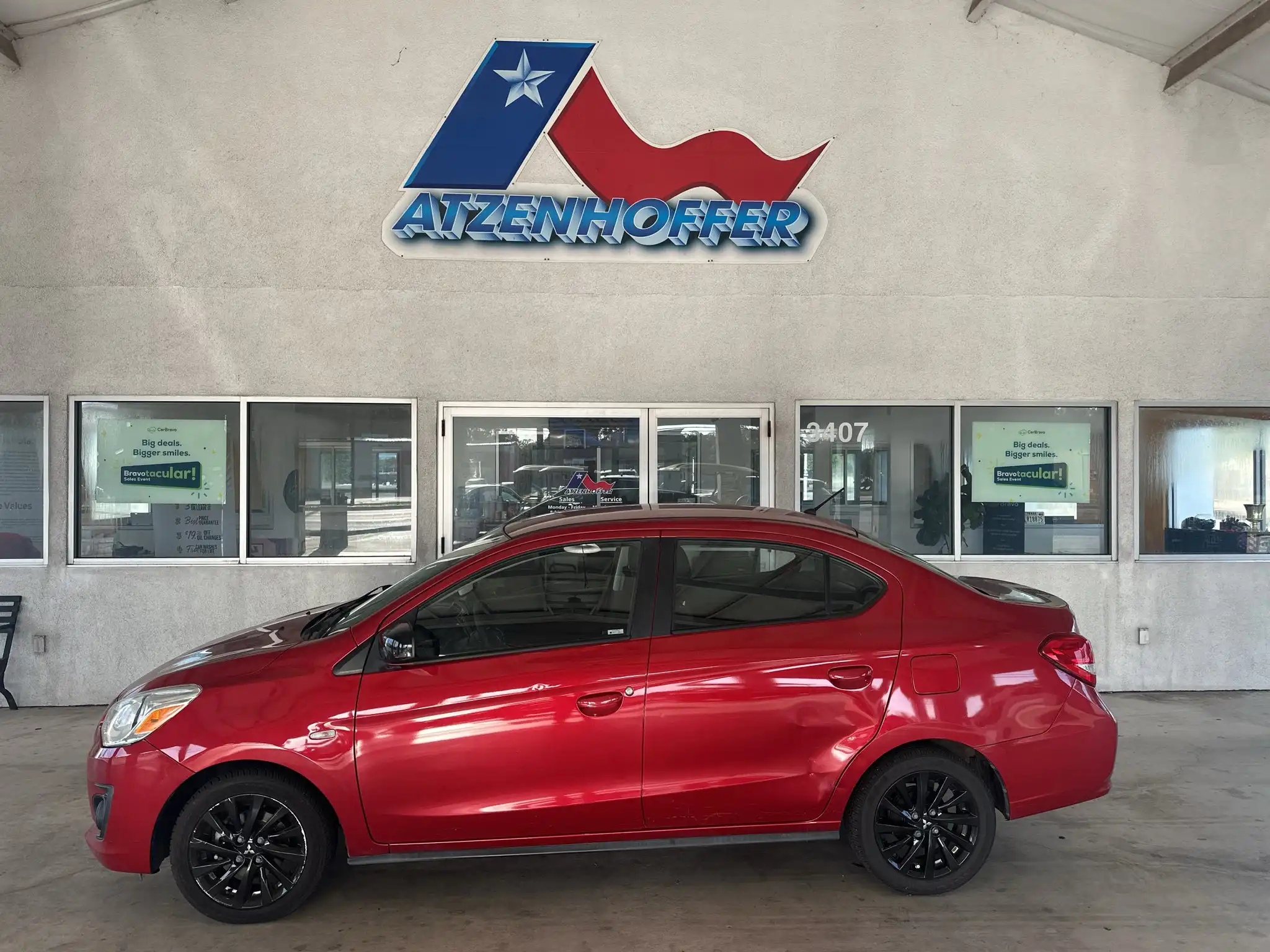 2020 Mitsubishi Mirage LE CVT's photo
