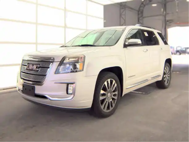 2017 GMC Terrain AWD Denali's photo