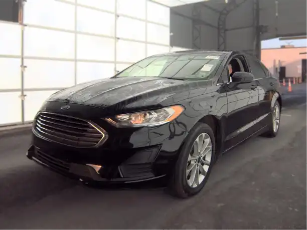 2019 Ford Fusion SE FWD's photo