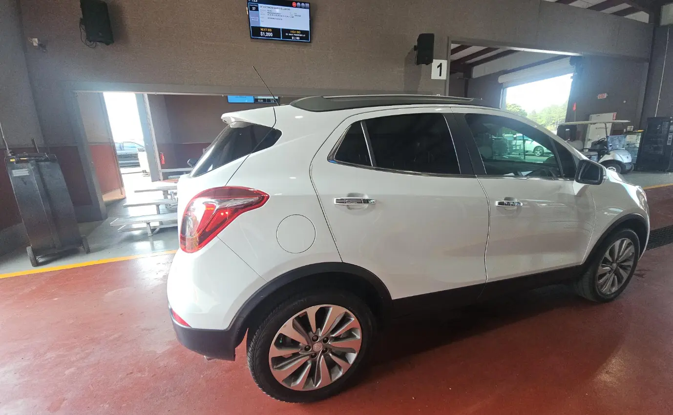 2019 Buick Encore Preferred photo 4