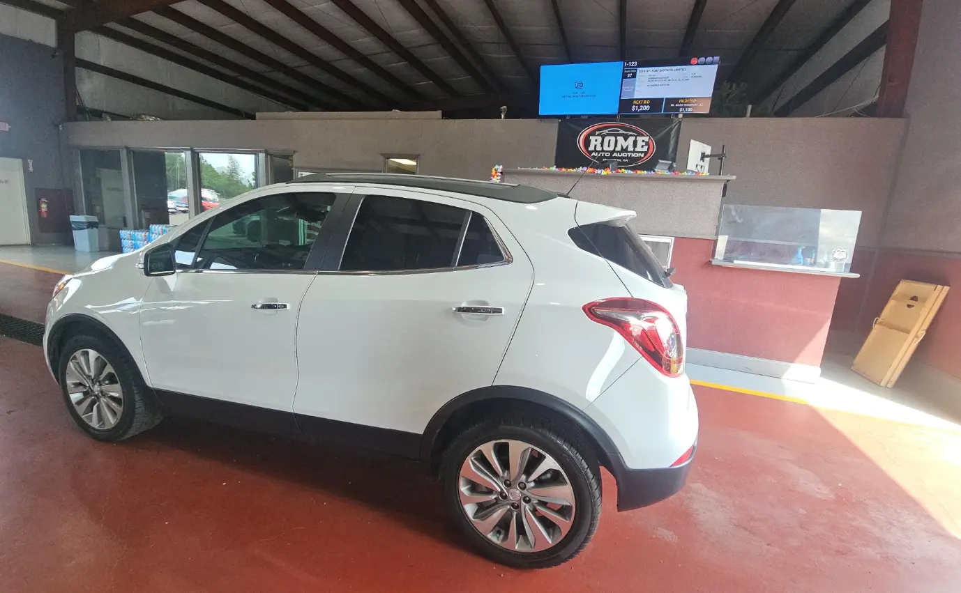 2019 Buick Encore Preferred photo 5