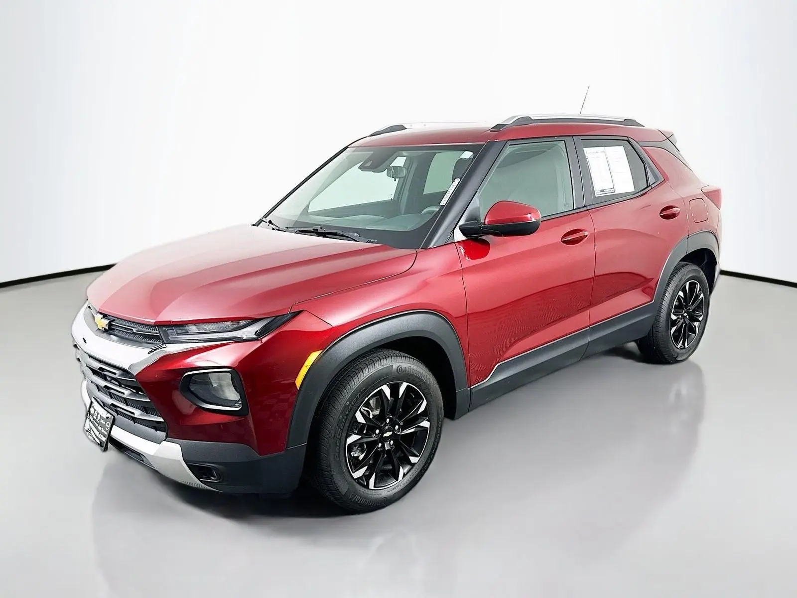 2023 Chevrolet Trailblazer LT photo 3