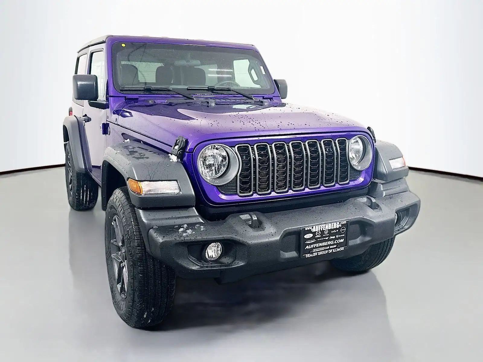 2026 Jeep Wrangler Sport's photo
