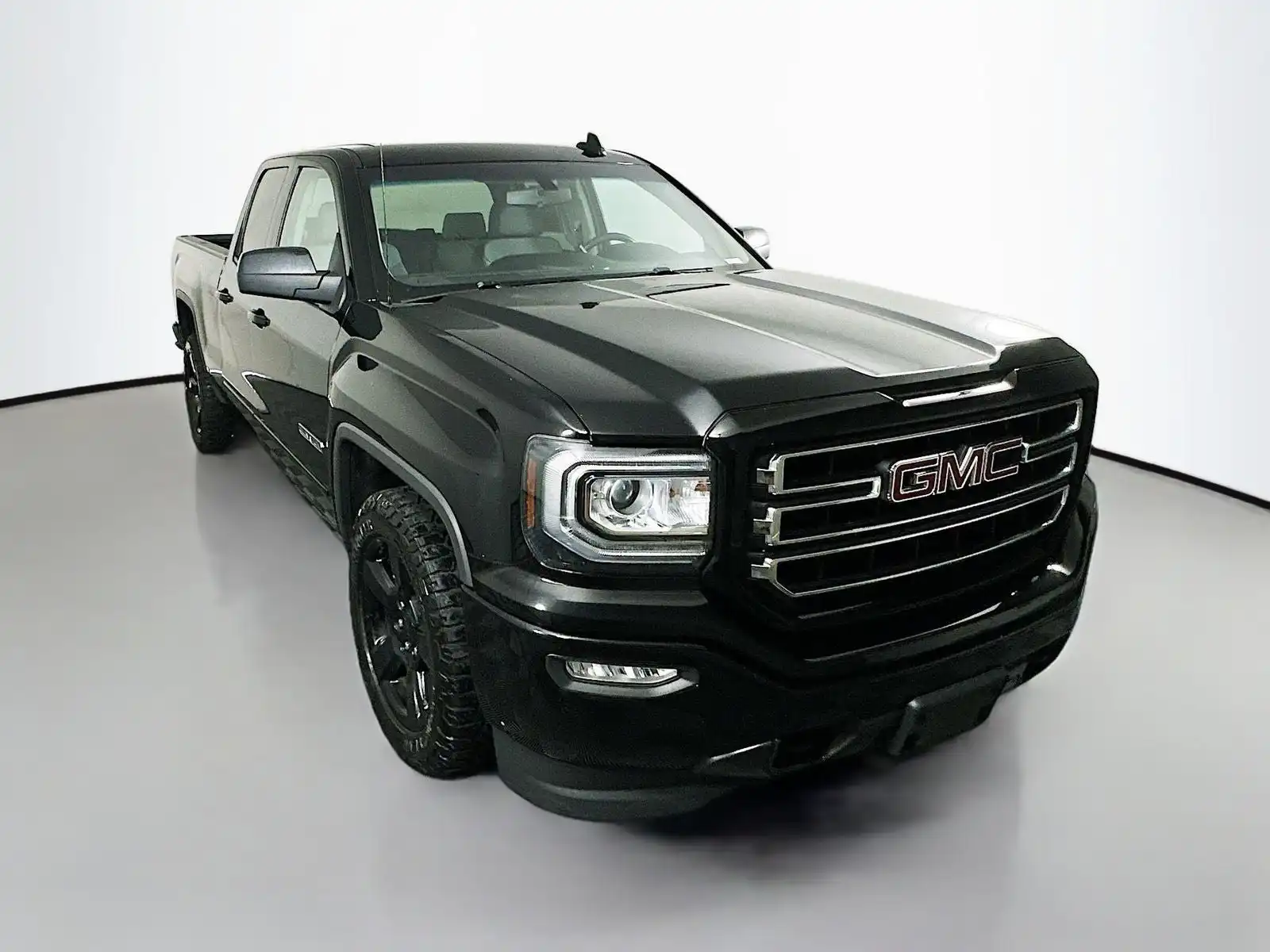 2017 GMC Sierra 2WD Double Cab Standard Box's photo