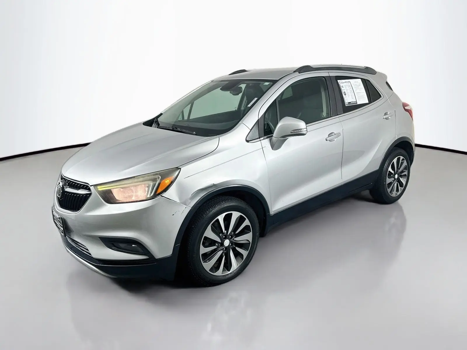 2017 Buick Encore Preferred 2 photo 3