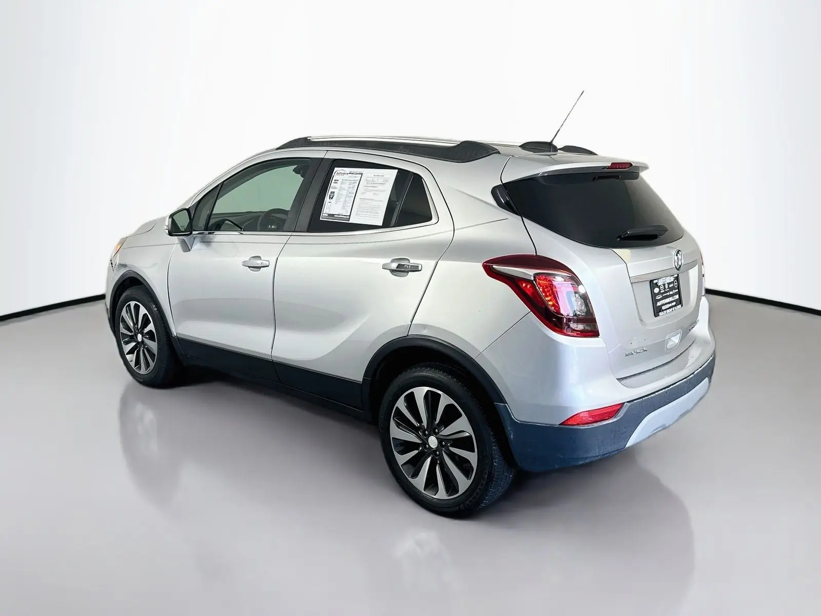 2017 Buick Encore Preferred 2 photo 5