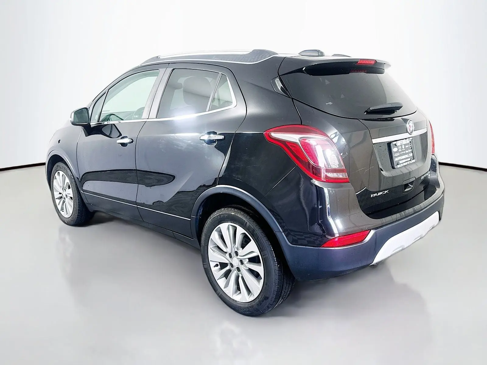 2017 Buick Encore Preferred photo 5