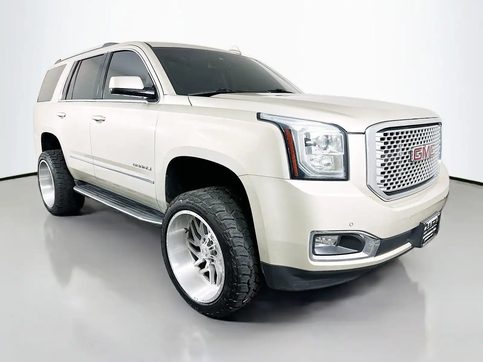 2016 GMC Yukon 2WD Denali's photo
