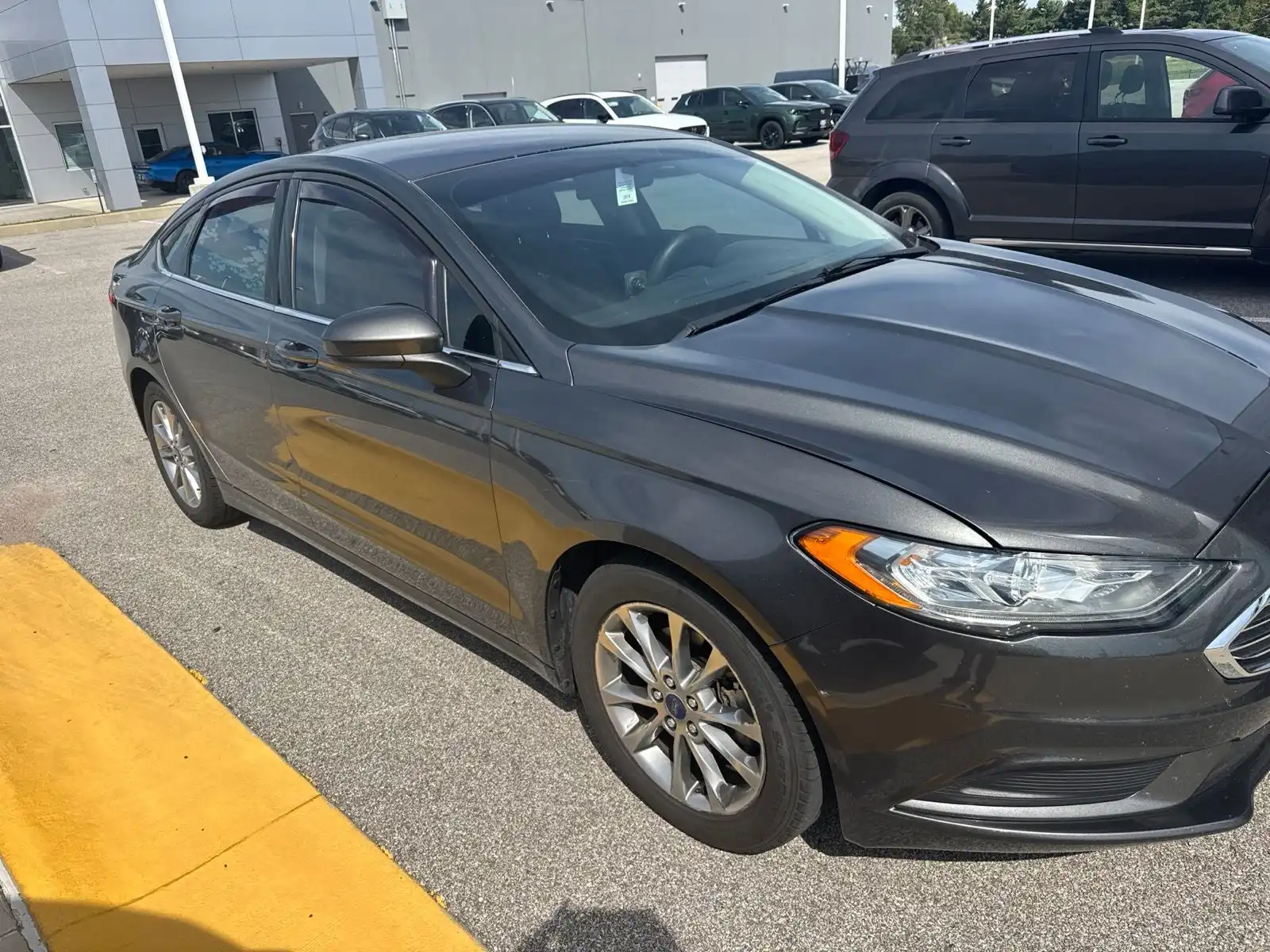 2017 Ford Fusion SE FWD's photo