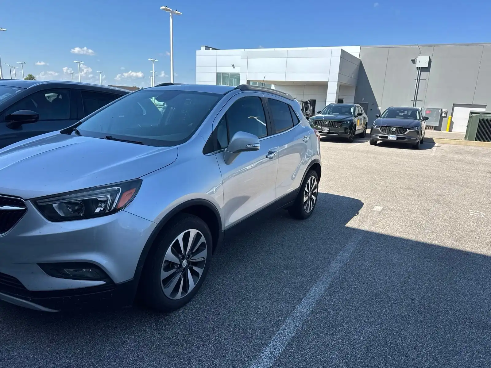 2017 Buick Encore Preferred 2's photo