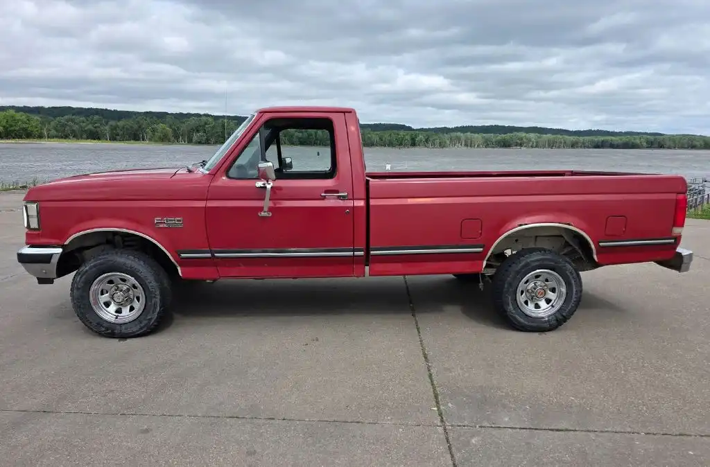 1989 Ford F-150's photo
