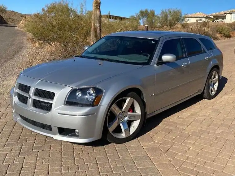 2006 Dodge Magnum SRT8's photo
