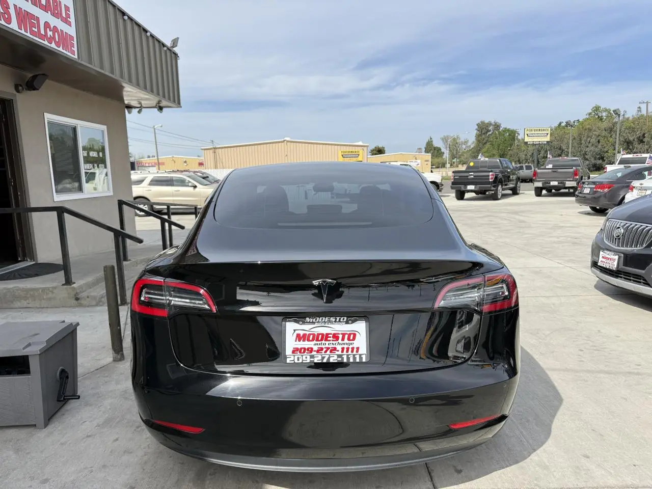 2021 Tesla Model 3 Standard Range Plus photo 4