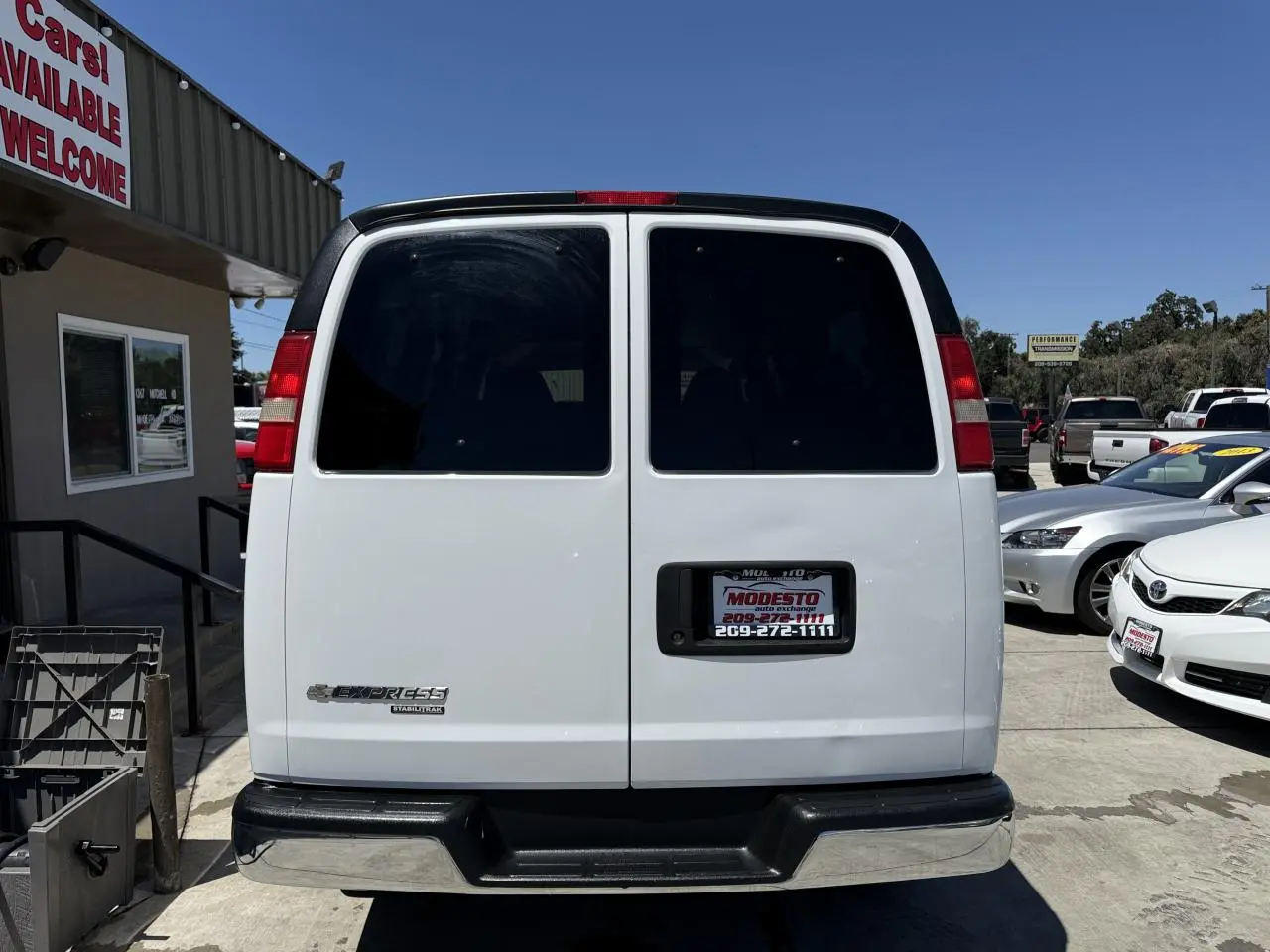 2014 Chevrolet Express 2500 LS photo 4