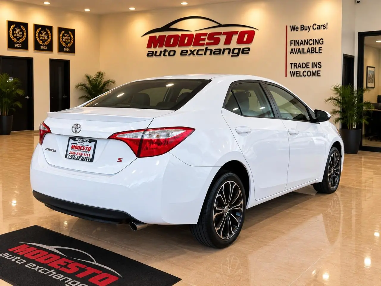 2016 Toyota Corolla S Plus AT photo 3