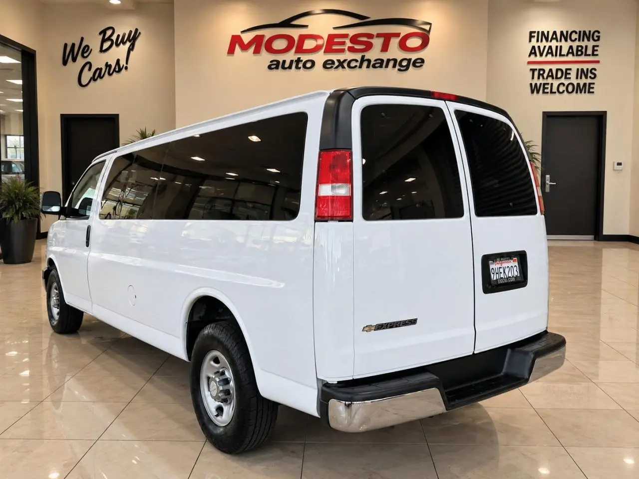 2019 Chevrolet Express LT 3500 Extended photo 5