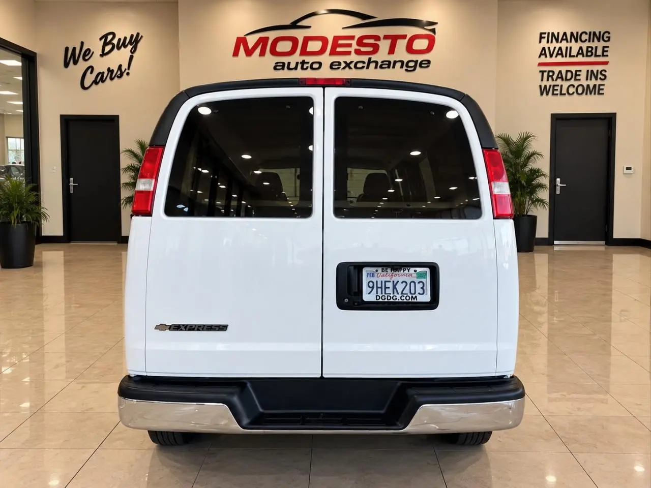 2019 Chevrolet Express LT 3500 Extended photo 4