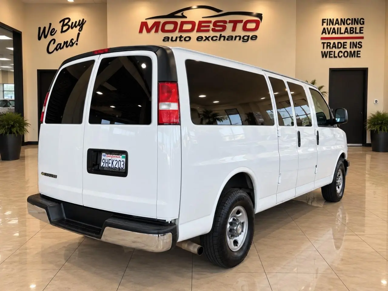 2019 Chevrolet Express LT 3500 Extended photo 3