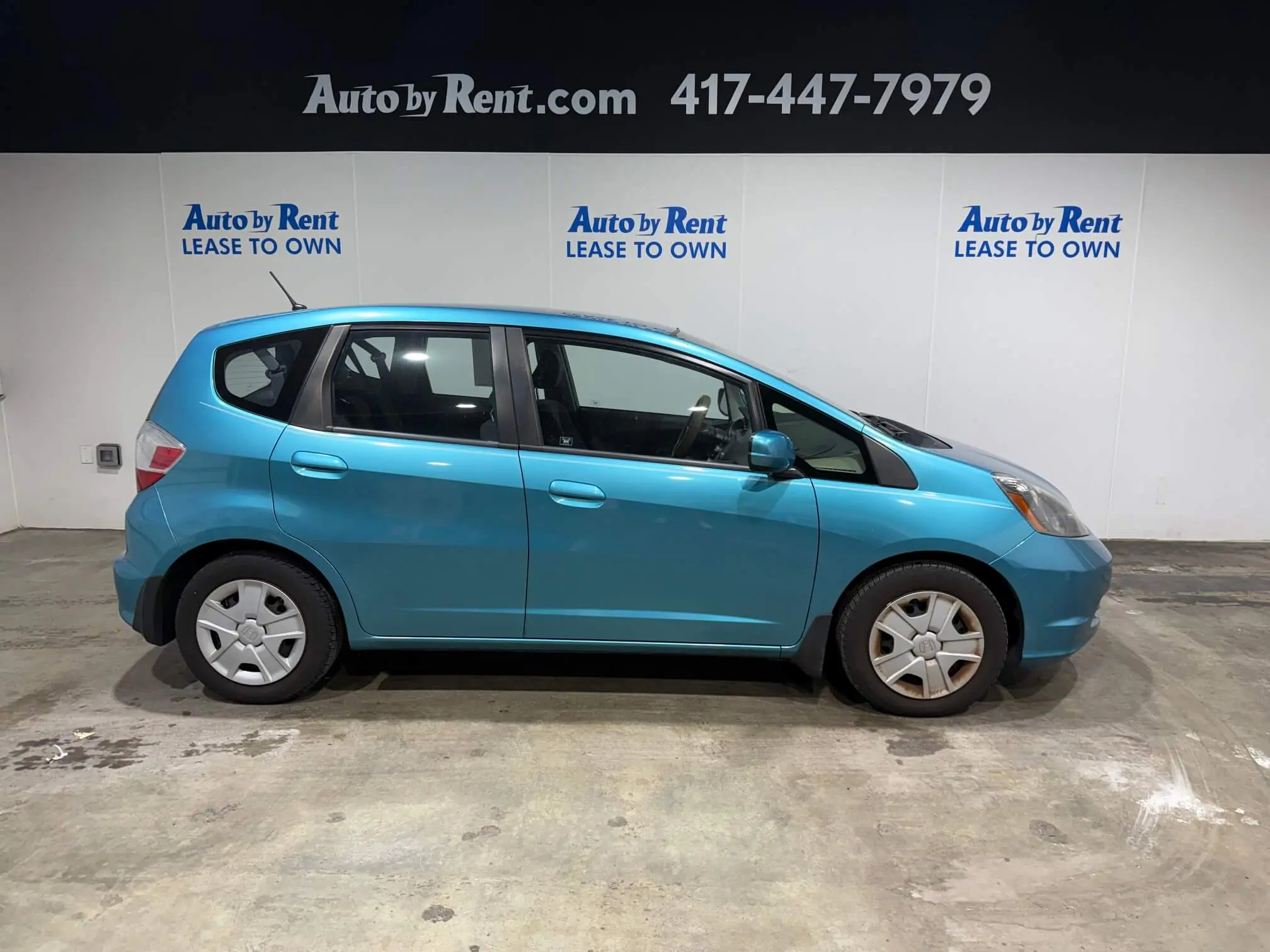 2013 Honda Fit Auto photo 5
