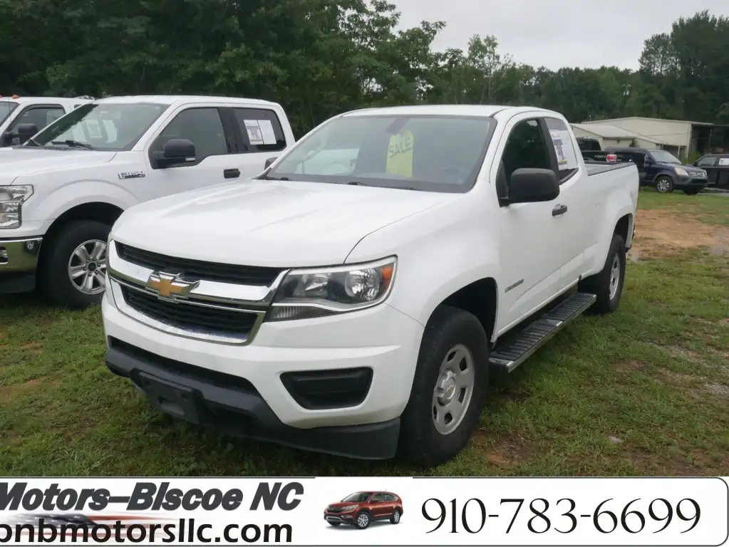 2020 Chevrolet Colorado 2WD Work Truck Extended Cab Auto's photo