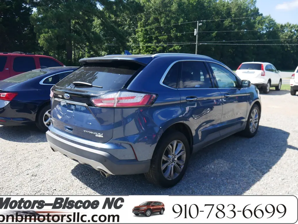 2019 Ford Edge Titanium photo 5