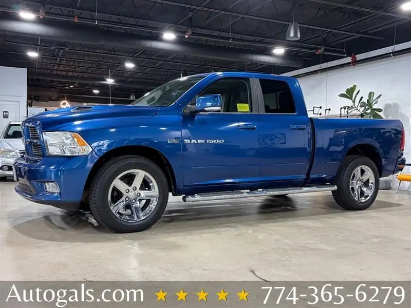 2011 RAM 1500 ST 4WD Quad Cab's photo