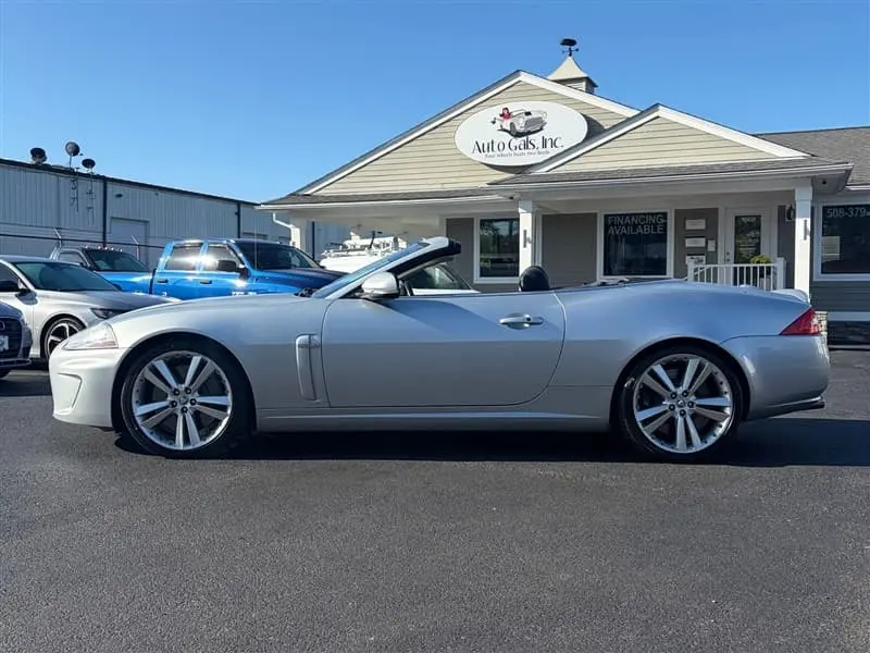2010 Jaguar XK Convertible XKR photo 3