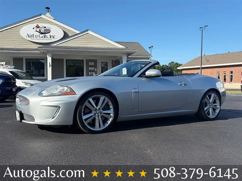 2010 Jaguar XK Convertible XKR photo 1