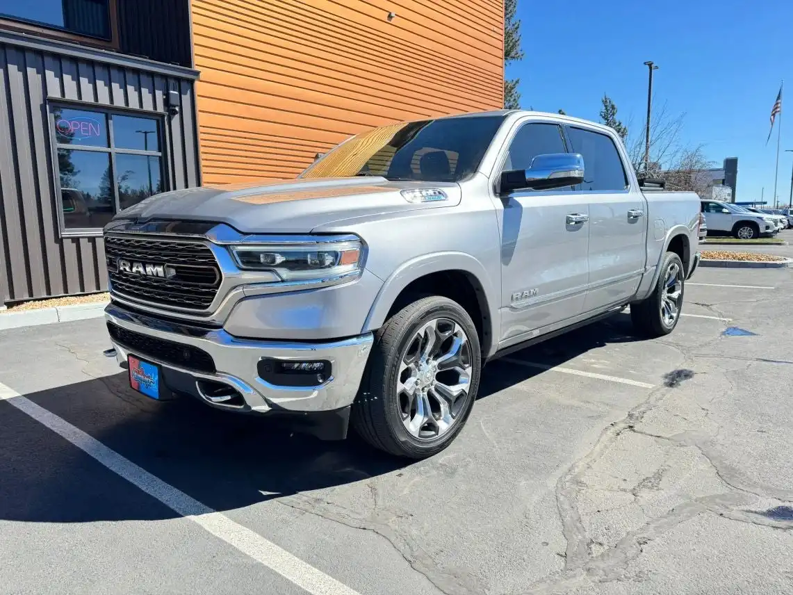 2021 RAM 1500 Limited 4x4 Crew Cab 5'7's photo