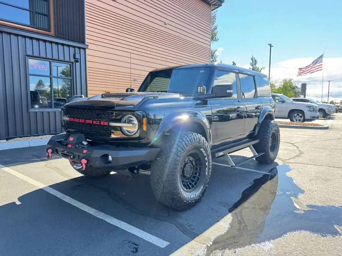 2022 Ford Bronco Wildtrak 4x4's photo