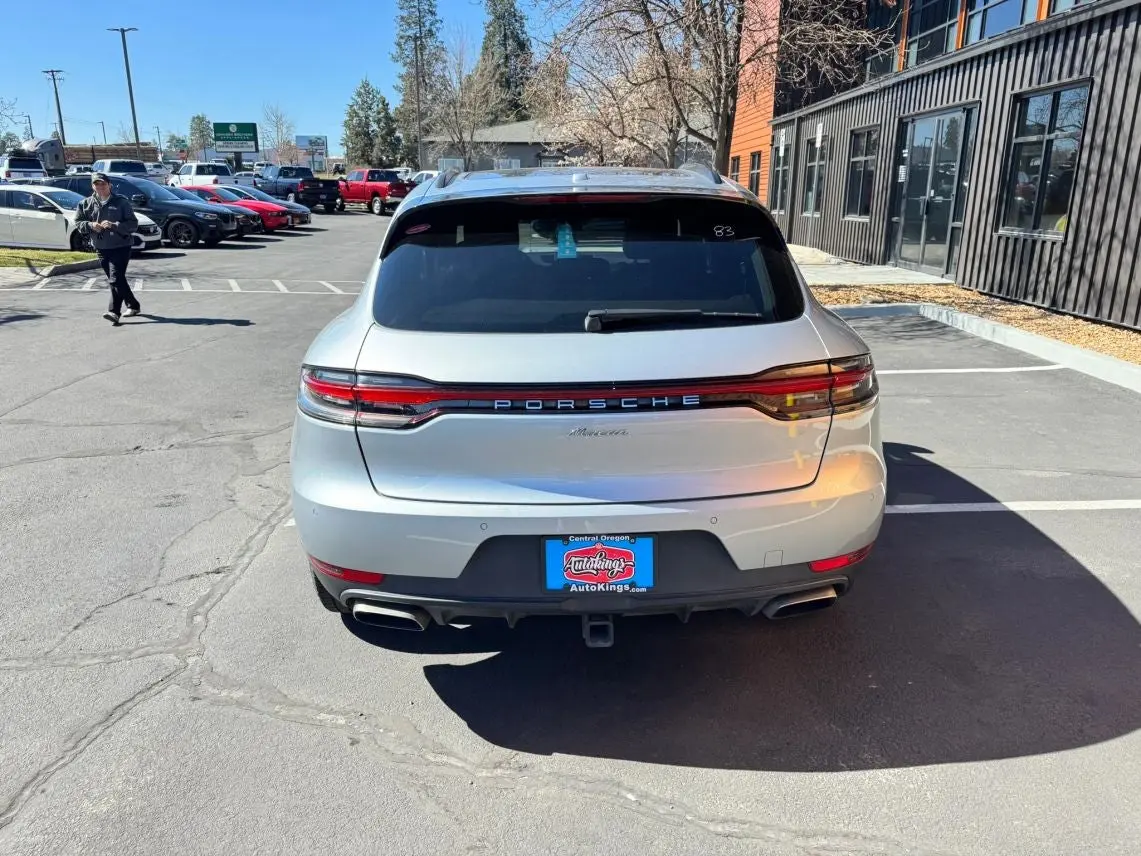 2019 Porsche Macan Base photo 4