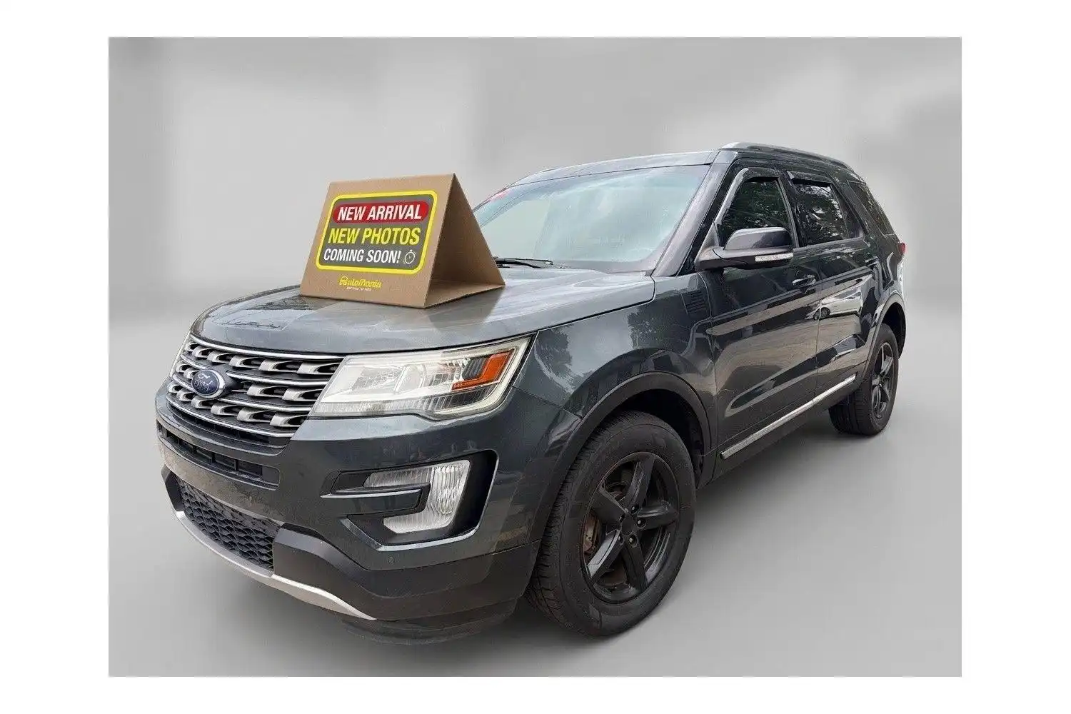 2016 Ford Explorer XLT 4WD's photo