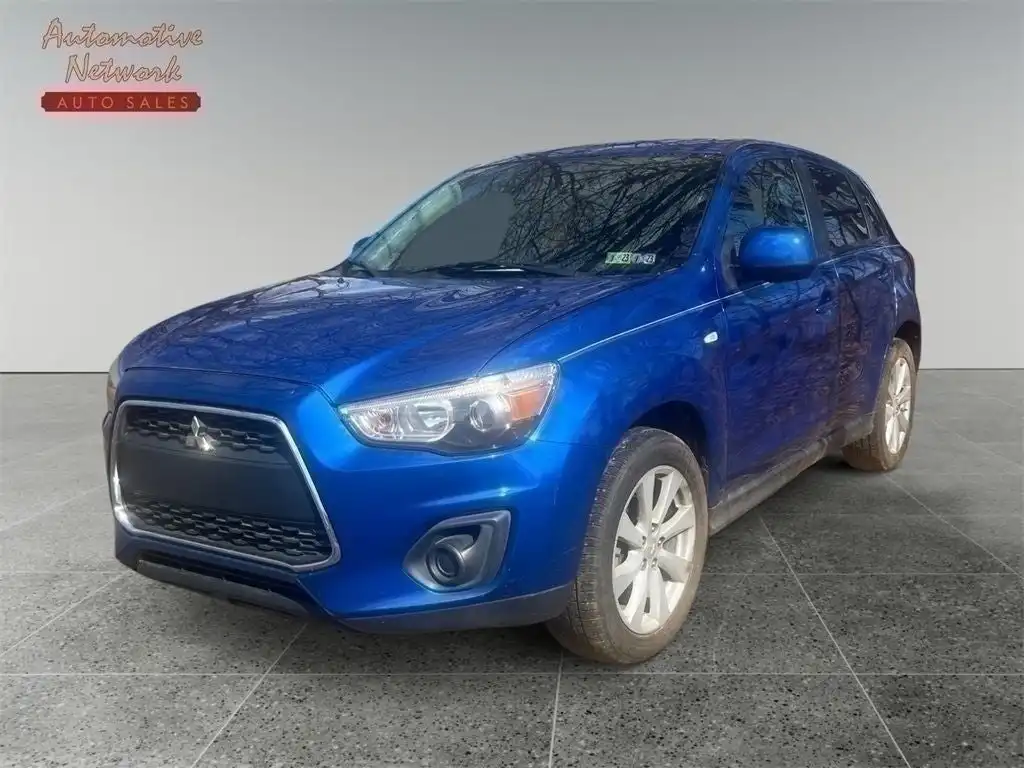 2015 Mitsubishi Outlander Sport 2.0 ES 2WD CVT's photo
