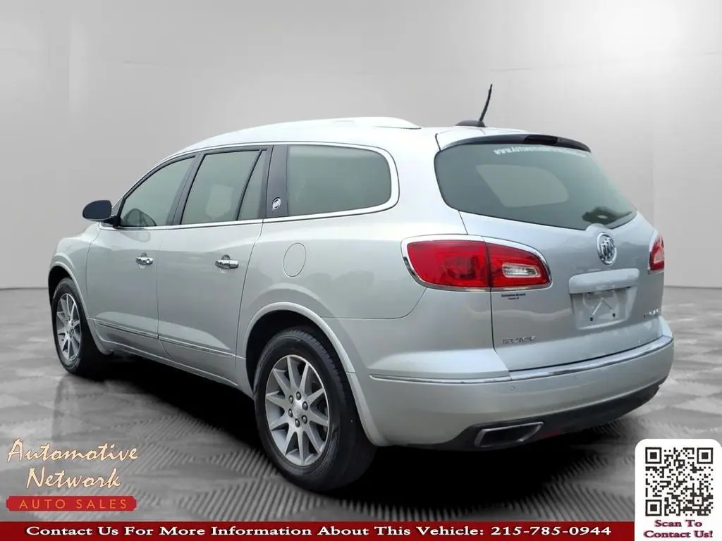 2017 Buick Enclave Leather AWD photo 3