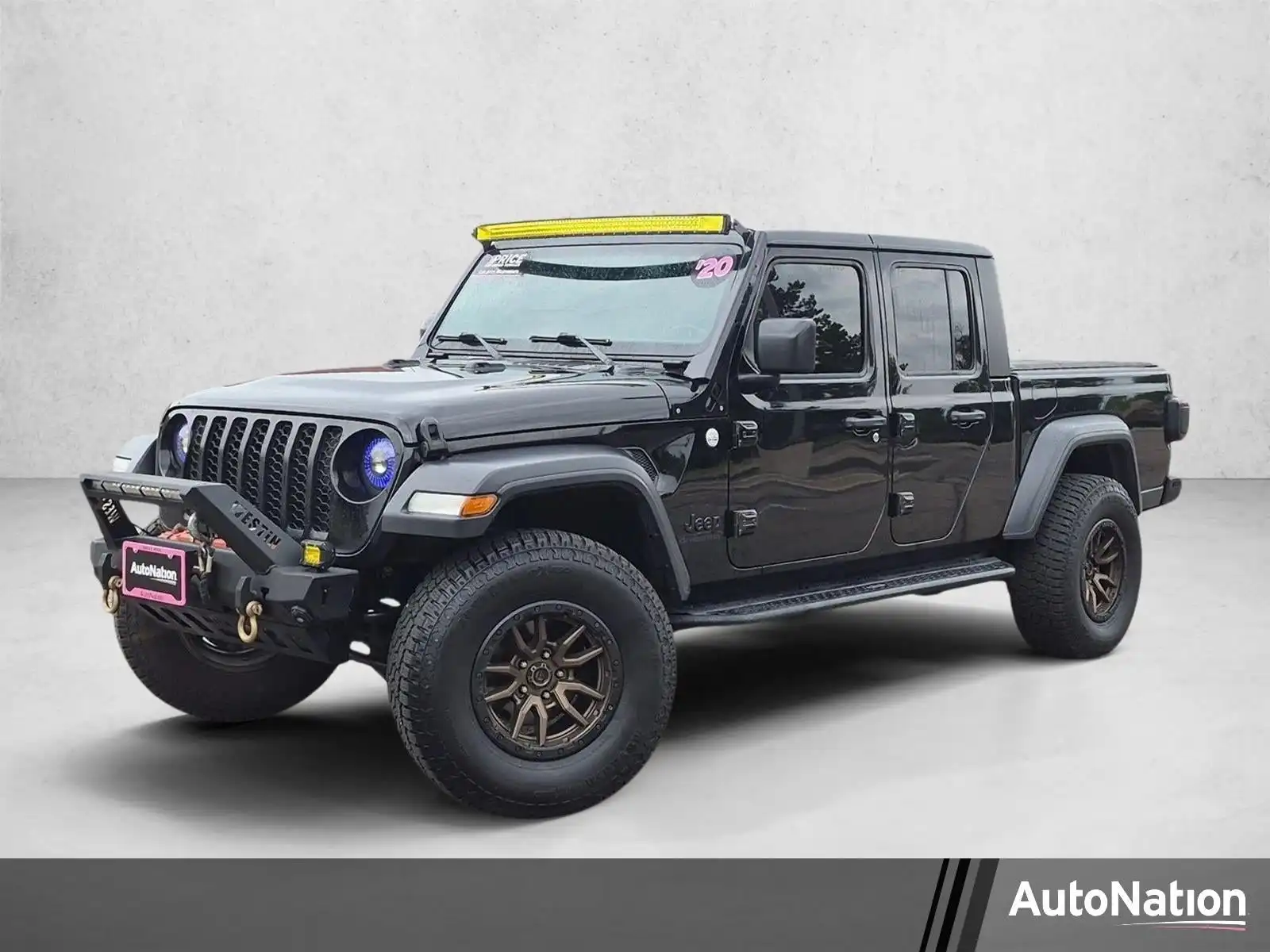 2020 Jeep Gladiator Sport S's photo