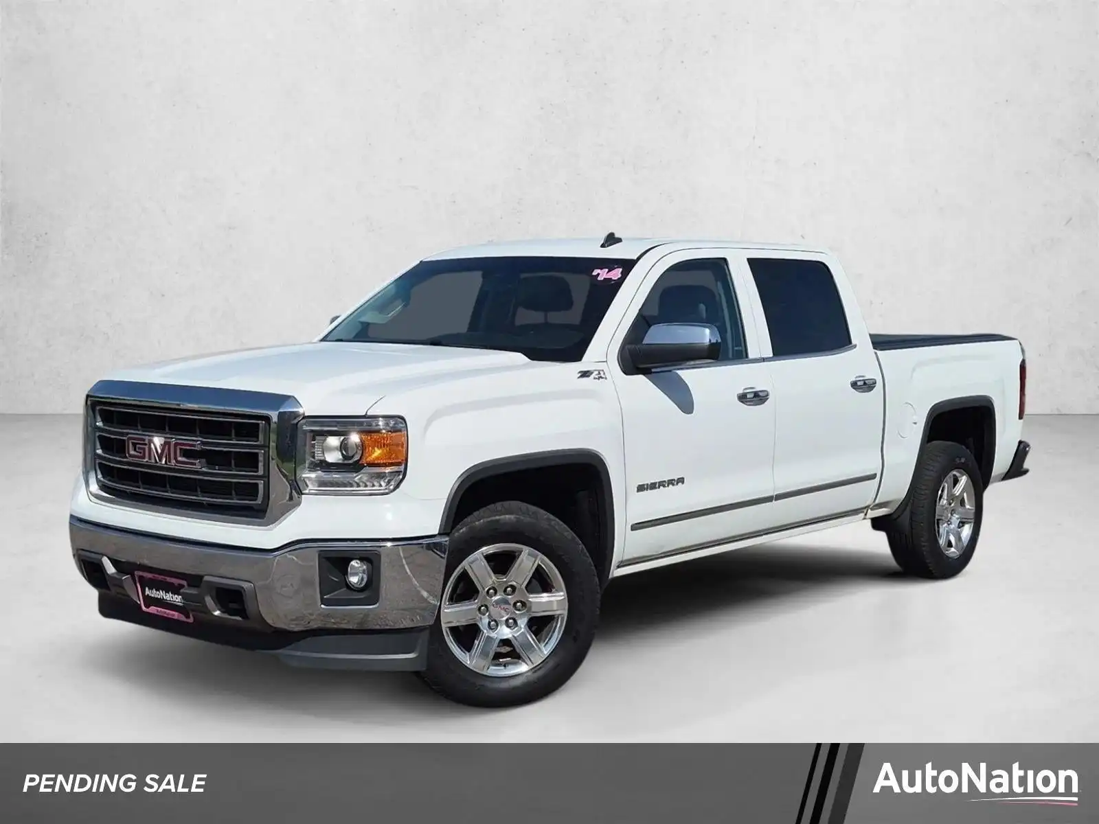 2014 GMC Sierra 4WD Crew Cab SLT SWB's photo