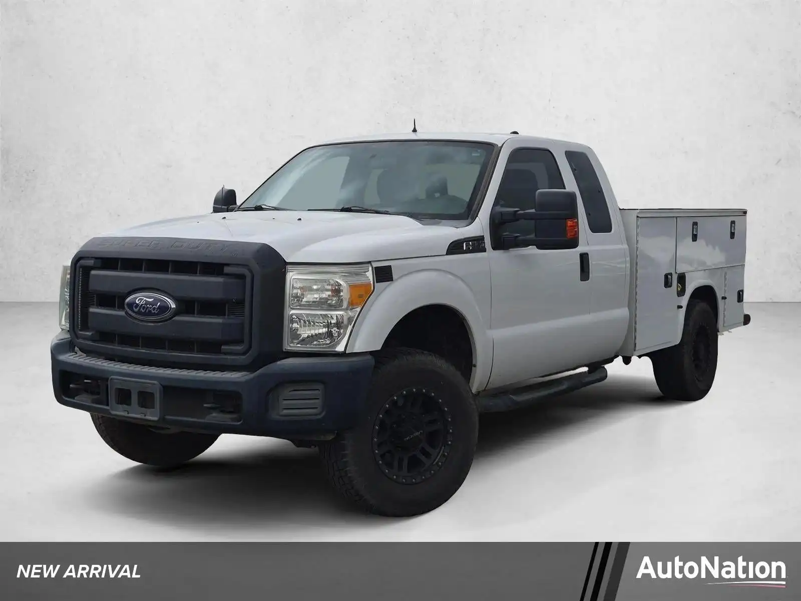 2015 Ford F-250 XLT 4WD SuperCab 158 in's photo