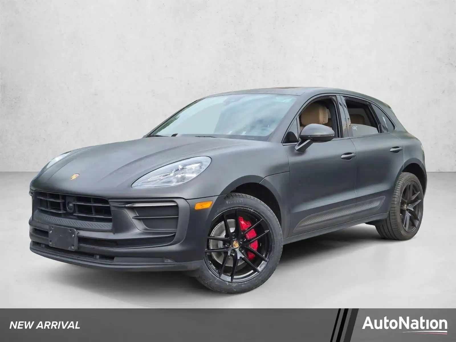 2023 Porsche Macan Base's photo