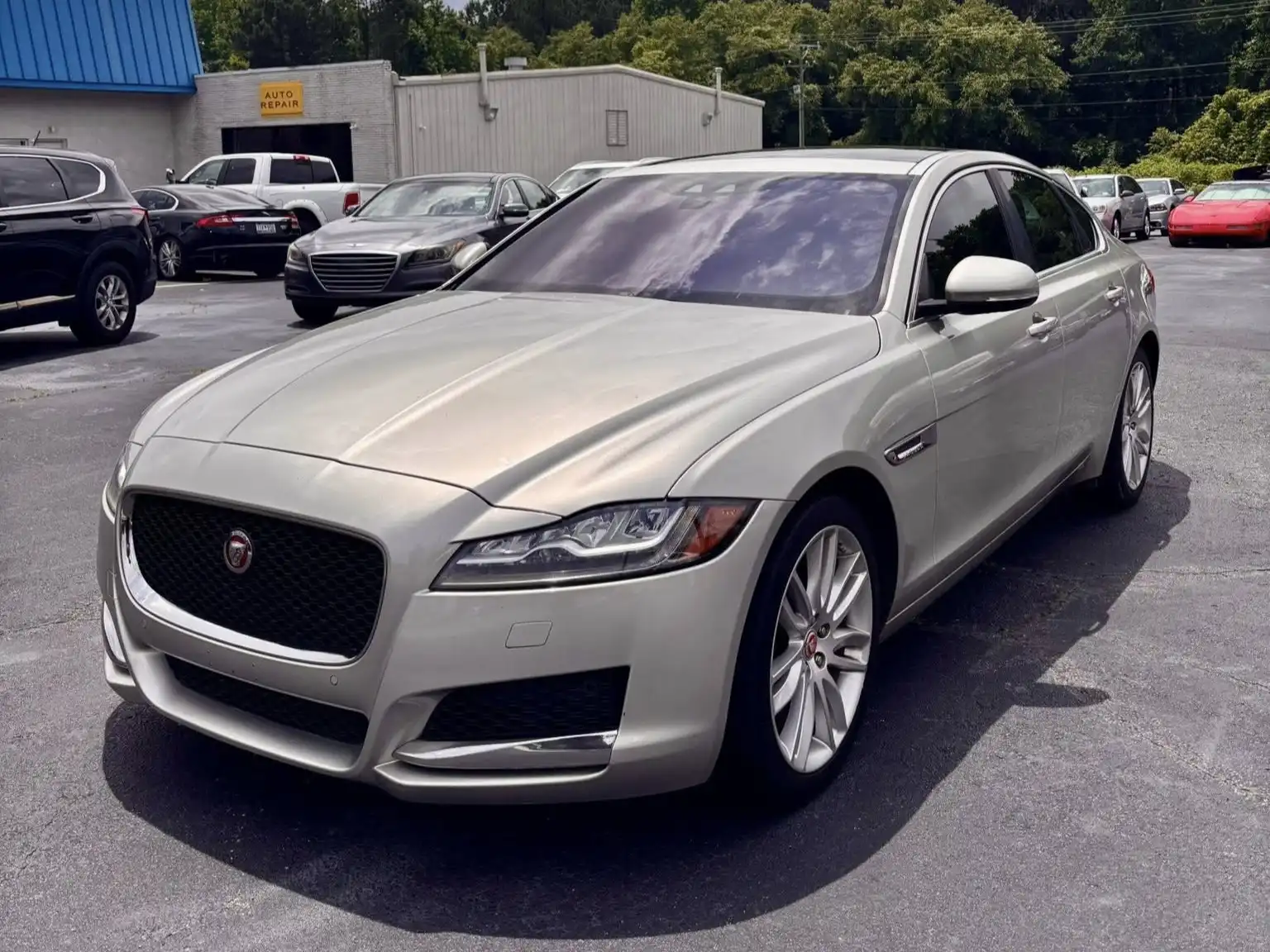 2016 Jaguar XF 35t AWD Prestige's photo