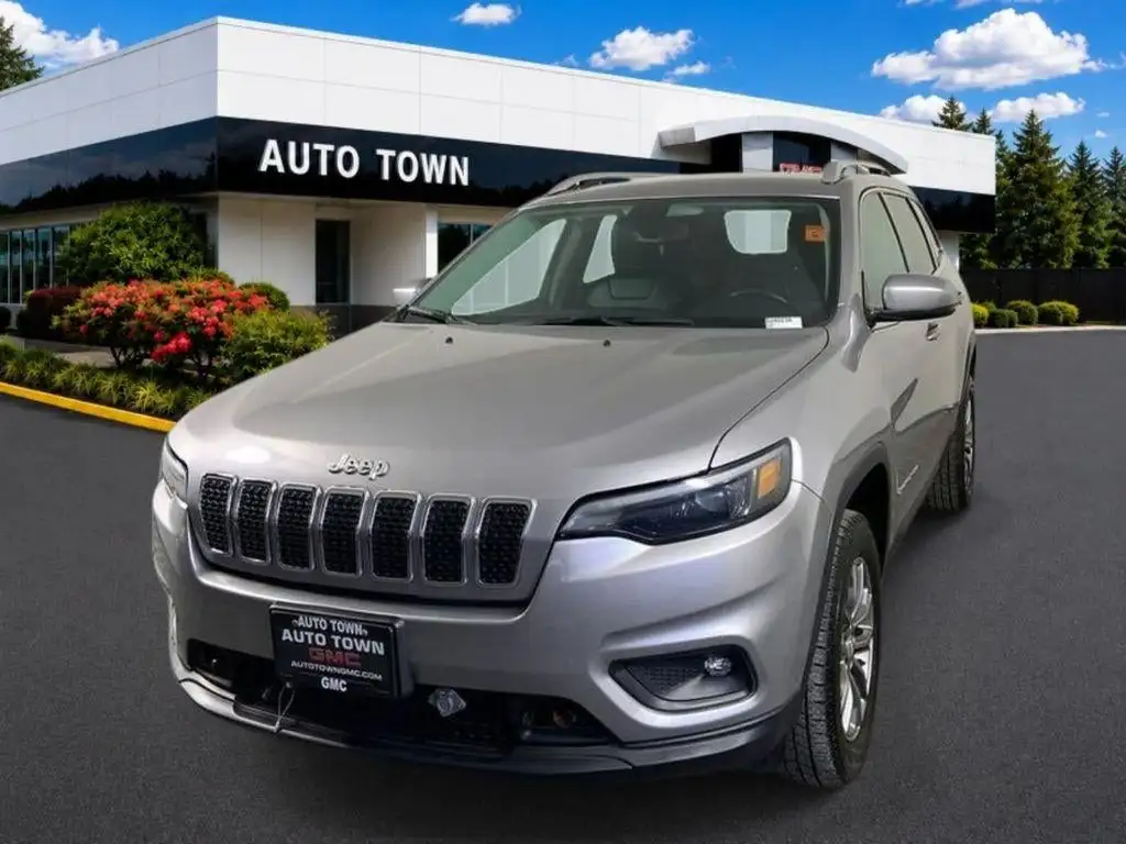 2019 Jeep Cherokee Latitude Plus 4X4's photo