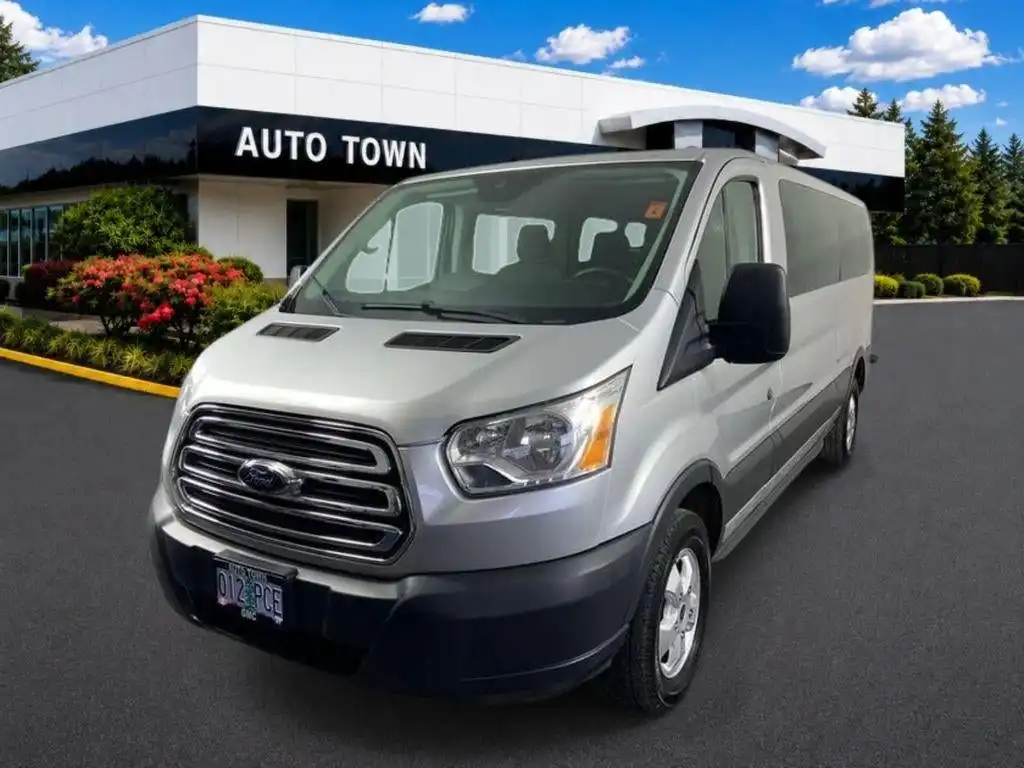 2018 Ford Transit 350 XLT Wagon Low Roof Sliding Pass. 148's photo