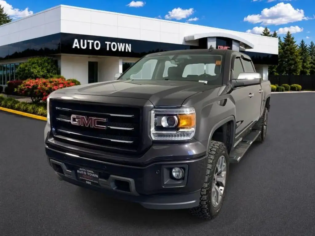 2015 GMC Sierra 4WD Crew Cab SLT SWB's photo
