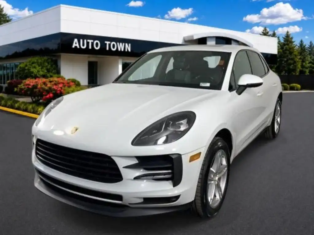 2019 Porsche Macan Base's photo