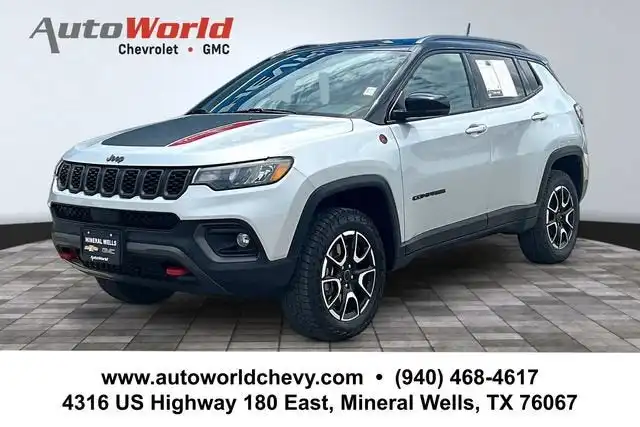 2025 Jeep Compass Trailhawk 4X4's photo