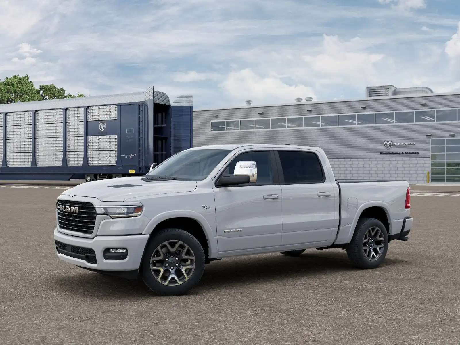 2026 RAM 1500 Laramie 4x4 Crew Cab 5'7's photo