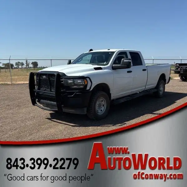 2023 RAM 2500 Tradesman 4X4 Crew Cab LWB's photo