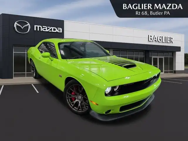 2015 Dodge Challenger SRT 392's photo
